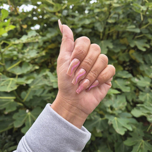 Lang Roze Nail Art