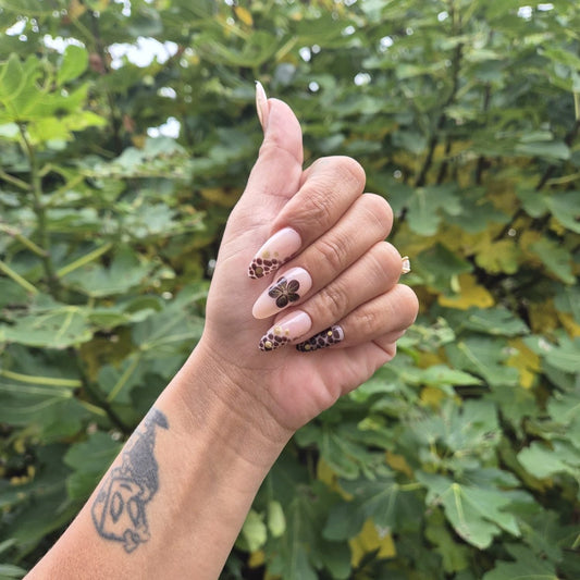 Middel Lang Almond Leopard Bloem